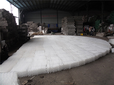 How to Calculate the Pressure Drop of Structured Packing in Fluid Flow?